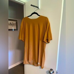 Vuori Strato Tech Shirt in Autumn Heather, Men’s, Size XXL